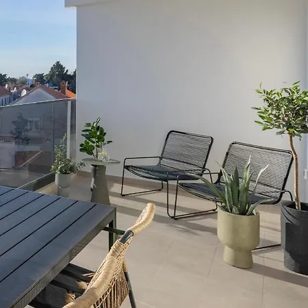 Modern Mediterranean Luxury * זאדאר